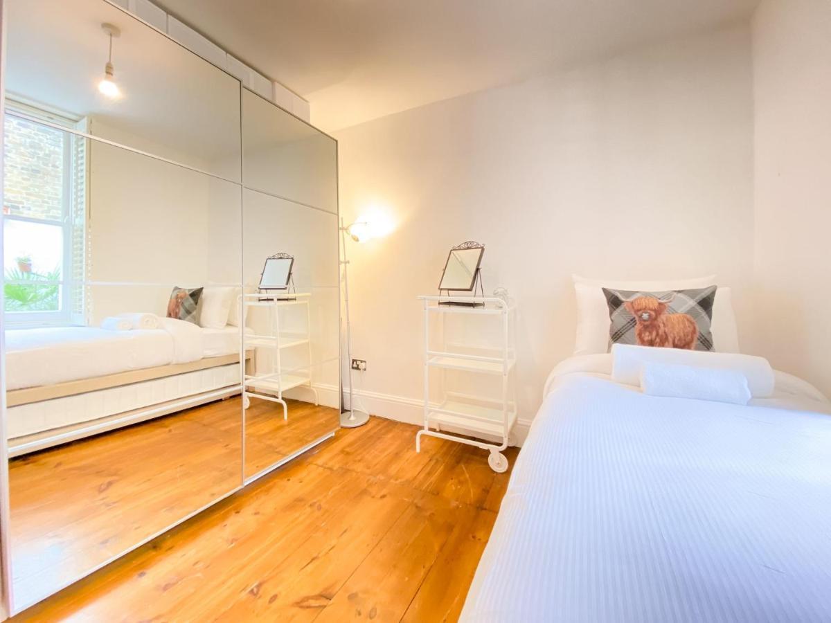 Pass The Keys Garden Apartment In Stockwell Londres Extérieur photo