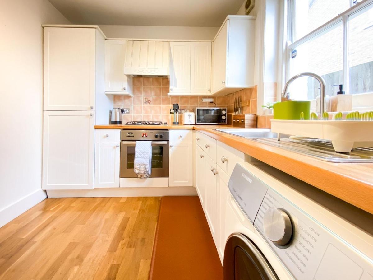 Pass The Keys Garden Apartment In Stockwell Londres Extérieur photo