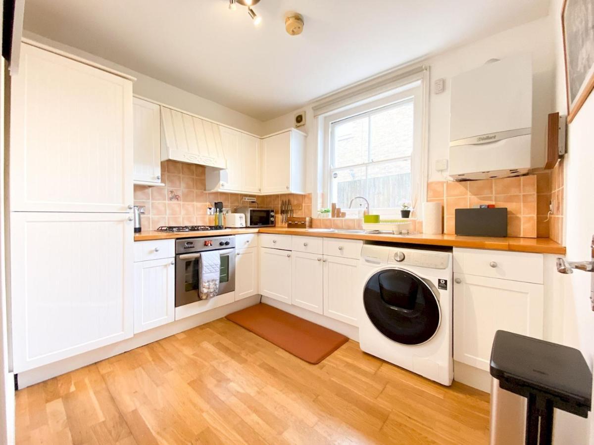 Pass The Keys Garden Apartment In Stockwell Londres Extérieur photo