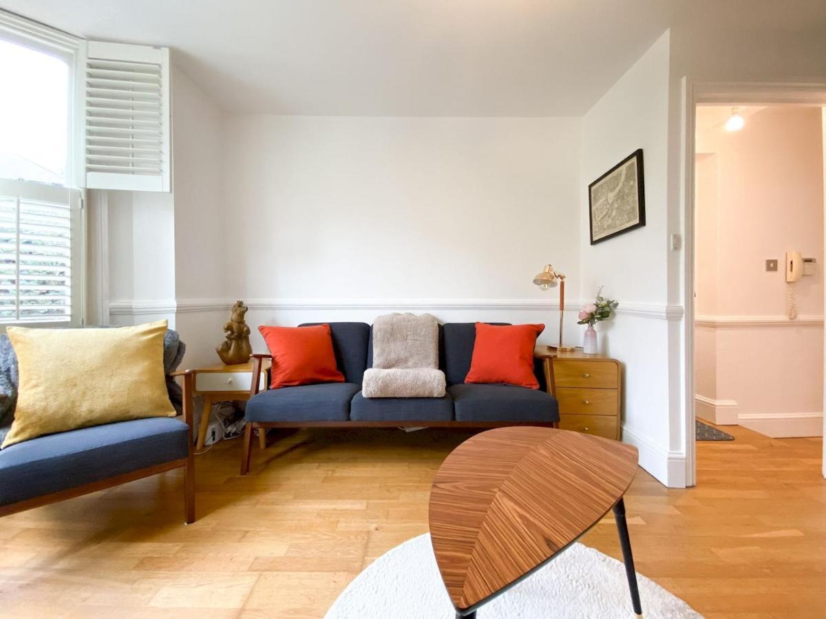 Pass The Keys Garden Apartment In Stockwell Londres Extérieur photo